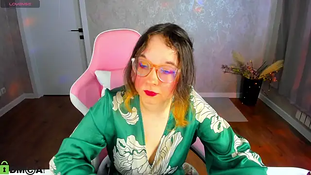 Aleks-caster online show from May 2026 01:11:02 AM