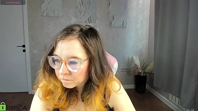 Aleks-caster online show from May 2026 01:12:01 AM