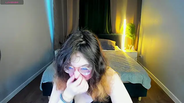Aleks-caster online show from May 2026 01:14:02 AM