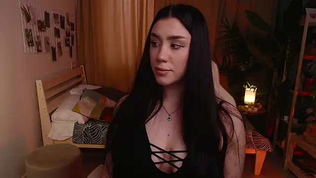 Winonna Ryder online show from March 2026 07:45:02 AM