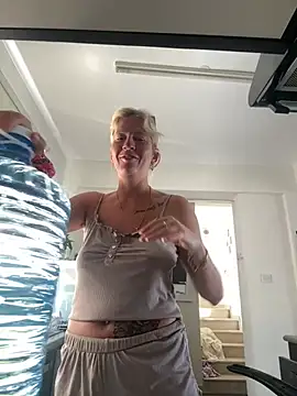 AtomBlondy online show from July 2026 07:36:02 AM