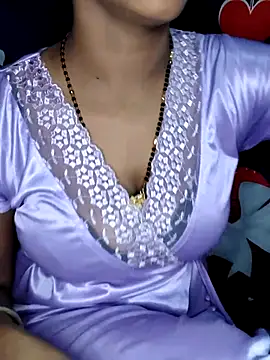 Snapshot of Hot_lady234 chatting on May 2026 04:17:02 AM Hot lady234 online show from May 2026 04:17:02 AM