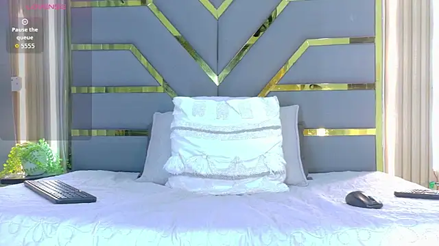 Oliver bigblack cock online show from March 2026 06:03:01 PM