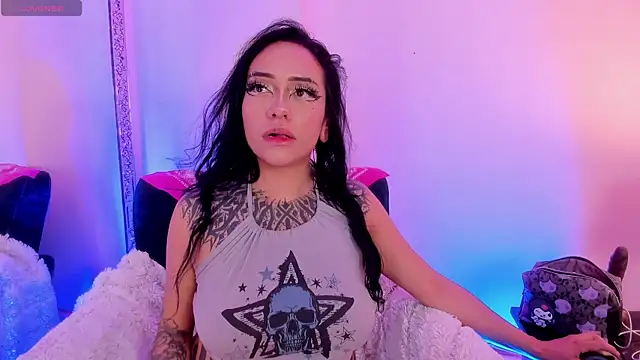 Snapshot of psychodoll_11 chatting on July 2026 09:25:02 PM psychodoll 11 online show from July 2026 09:25:02 PM