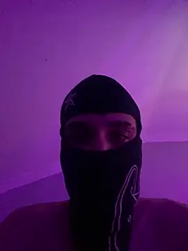 hardboii00 online show from March 2026 09:58:02 PM