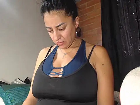 Snapshot of Alexandrina chatting on February 2025 10:11:02 PM Alexandrina online show from February 2025 10:11:02 PM