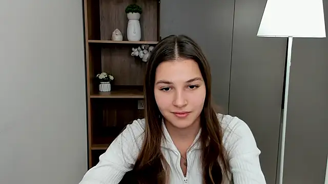 Snapshot of RobbieGarding chatting on March 2026 05:44:01 AM RobbieGarding online show from March 2026 05:44:01 AM