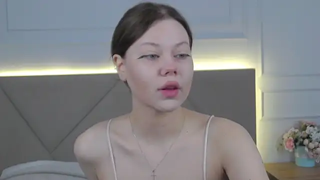 Sophie Rays online show from April 2026 03:51:01 AM