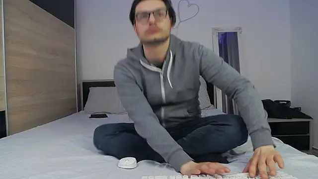 kevin garcia1 online show from March 2026 03:37:02 PM