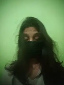 nidhiyadav00 online show from May 2026 05:32:02 PM