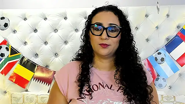 VaniaRouse online show from June 2026 02:16:02 PM