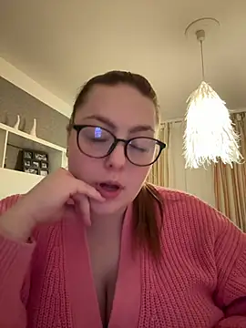 AureliaRosee online show from March 2026 07:17:01 PM