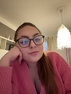 AureliaRosee online show from March 2026 05:38:01 PM