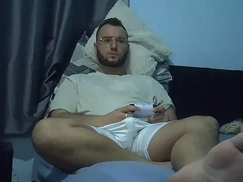 piazaocwb23 online show from April 2026 02:25:01 PM