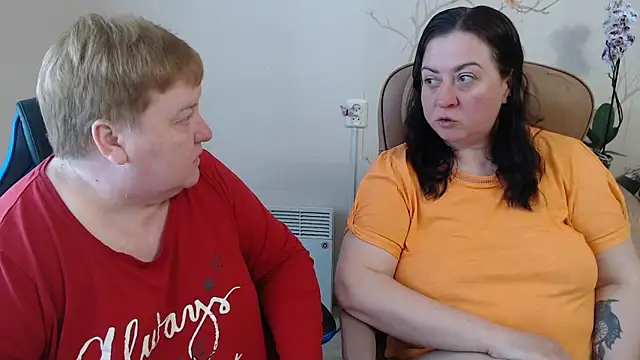 Lindy-Jeanie online show from May 2026 06:52:01 AM