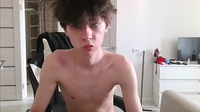 Snapshot of cutie_boys1 chatting on June 2026 11:27:01 AM cutie boys1 online show from June 2026 11:27:01 AM