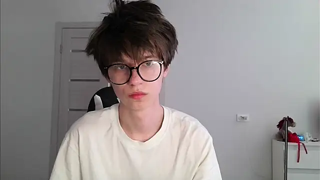 Snapshot of cutie_boys1 chatting on July 2026 08:44:02 AM cutie boys1 online show from July 2026 08:44:02 AM