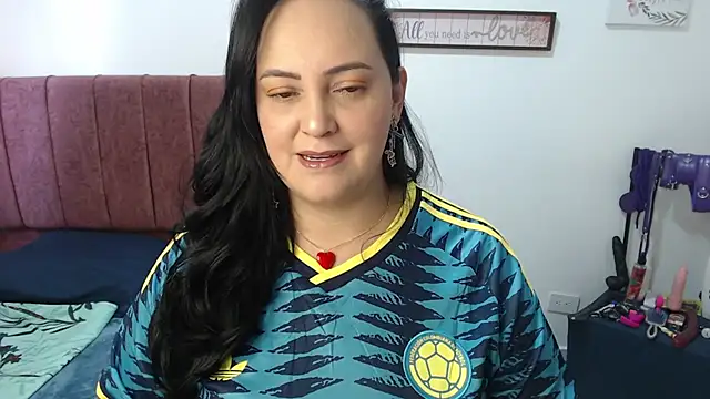 Veroniicabbw  online show from June 2026 12:58:01 PM