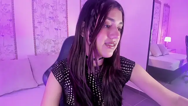 cristin collins online show from May 2026 02:30:01 AM