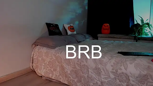 kristy bennet online show from October 2025 03:37:02 AM