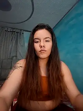 Snapshot of Estrella_2407 chatting on March 2026 03:01:01 AM Estrella 2407 online show from March 2026 03:01:01 AM