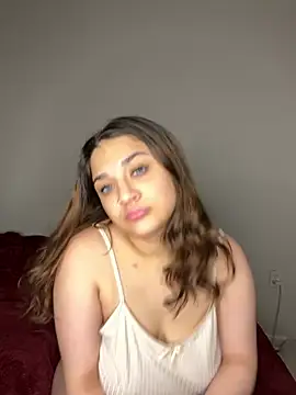 treasurebabii online show from April 2026 06:47:02 AM