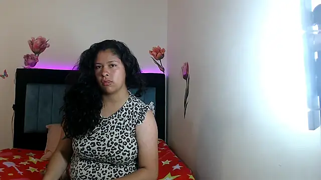 KARLYXS online show from March 2026 12:43:01 PM