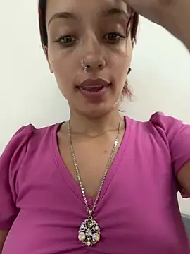 Snapshot of Cherry_Scarlet_ chatting on May 2026 08:38:01 PM Cherry Scarlet online show from May 2026 08:38:01 PM