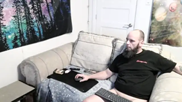 Snapshot of willywet chatting on March 2026 02:15:01 AM willywet online show from March 2026 02:15:01 AM