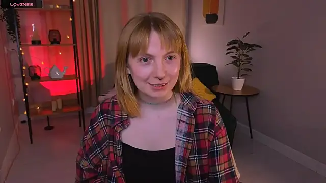 susie miu online show from April 2026 09:38:01 PM