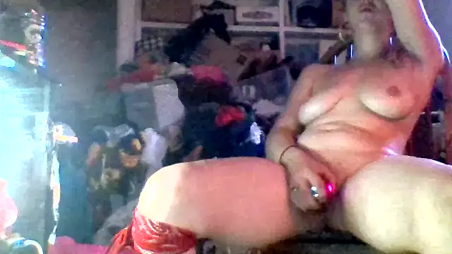 Snapshot of Ambionce chatting on July 2026 04:48:02 AM Ambionce online show from July 2026 04:48:02 AM