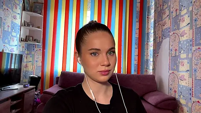 Snapshot of Miss_Blessnyth chatting on June 2026 04:15:02 AM Miss Blessnyth online show from June 2026 04:15:02 AM