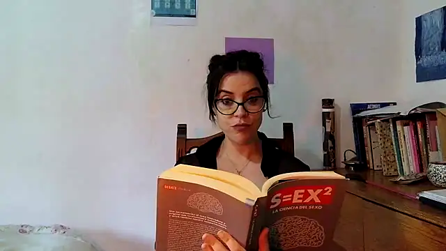 Spicy girrrl online show from March 2026 05:29:01 PM