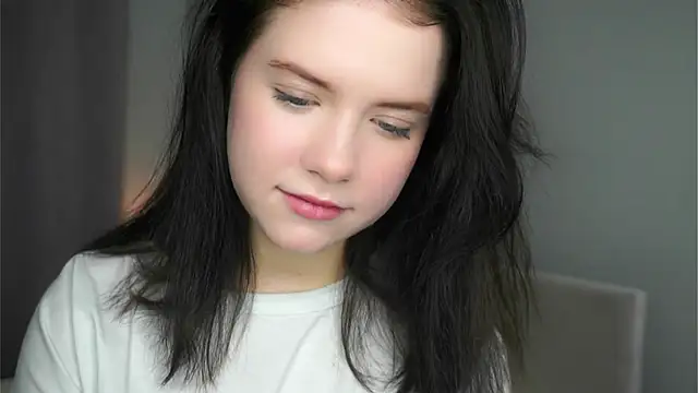 Snapshot of ThoraVictor chatting on March 2026 08:29:02 AM ThoraVictor online show from March 2026 08:29:02 AM