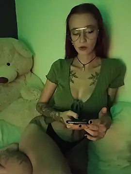 inkedizzie online show from March 2026 06:52:02 AM