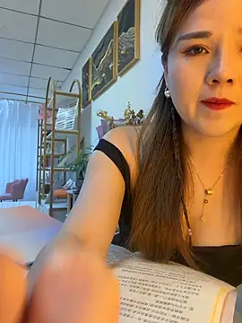 Xiaoxiao-y online show from May 2026 08:11:01 AM