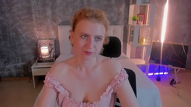 Shiny Liss online show from June 2026 01:34:01 AM