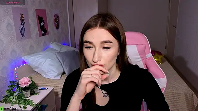 Lady Sunrise12 online show from April 2026 01:17:02 AM