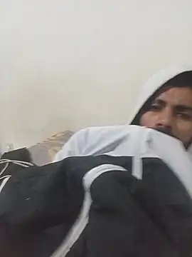 JoniGarat77 online show from June 2026 05:03:02 AM
