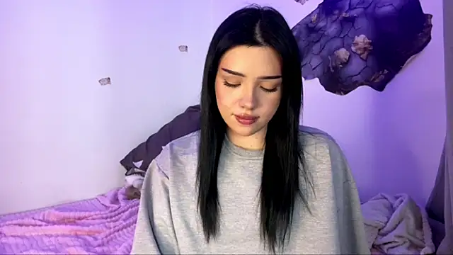 Snapshot of BeckyAurielle chatting on April 2026 01:45:01 PM BeckyAurielle online show from April 2026 01:45:01 PM