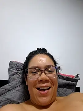 Snapshot of Aila_Phone chatting on May 2026 04:41:02 AM Aila Phone online show from May 2026 04:41:02 AM