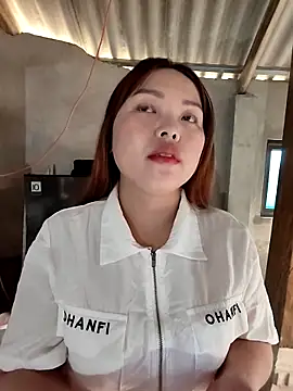 Mina xYx online show from April 2026 11:40:02 PM