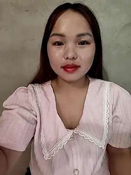 Mina xYx online show from April 2026 01:52:02 PM