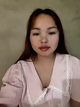 Mina xYx online show from May 2026 12:55:02 PM