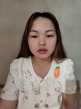 Mina xYx online show from May 2026 04:12:01 PM