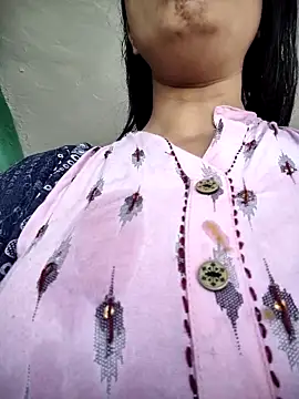 model seela online show from April 2026 03:55:01 AM