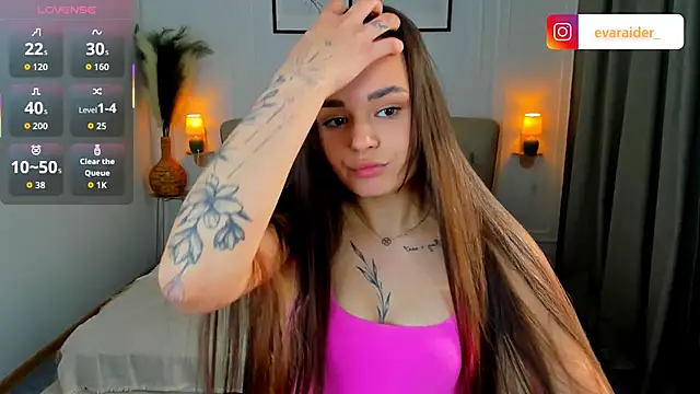 EvaRaider online show from April 2026 01:25:02 PM