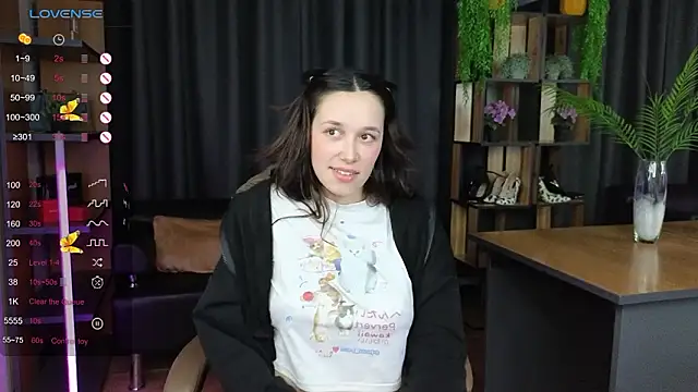 Amina JonsX online show from March 2026 12:42:01 PM