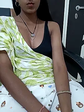 aushi rajput online show from March 2026 10:42:01 PM