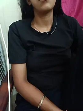 Snapshot of aushi_rajput chatting on May 2026 05:37:01 AM aushi rajput online show from May 2026 05:37:01 AM